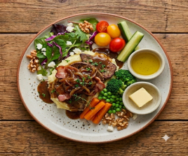 Liver & Bacon with Onion, Mash & 3 Veg